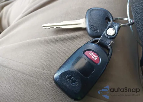 2020 Hyundai Elantra Sel z USA, uszkodzony, nr VIN 5NPD84LF4LH532926